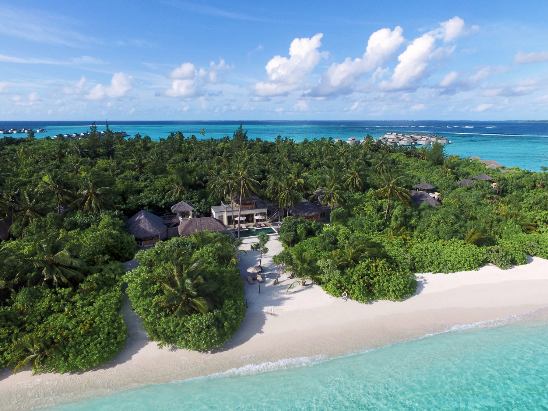 2-Bedroom Ocean Beach Villa with Pool
